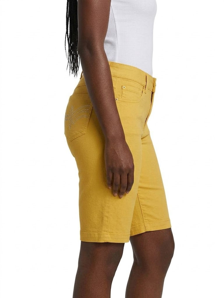 QQMY Knee length shorts